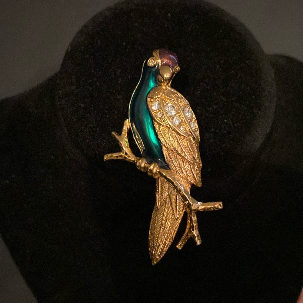 Vintage Avon Parrot Brooch